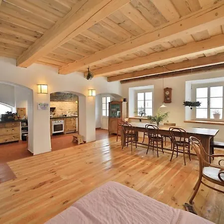 Apartment Stylovy Dum S Krasnou Zahradou V Ceskem Stredohori *